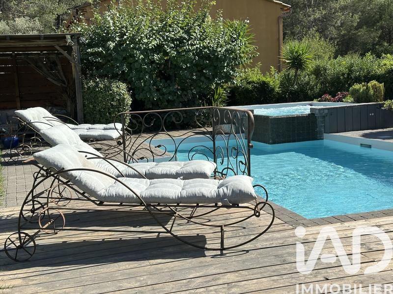 Maison - 145 m² - 6 pièces