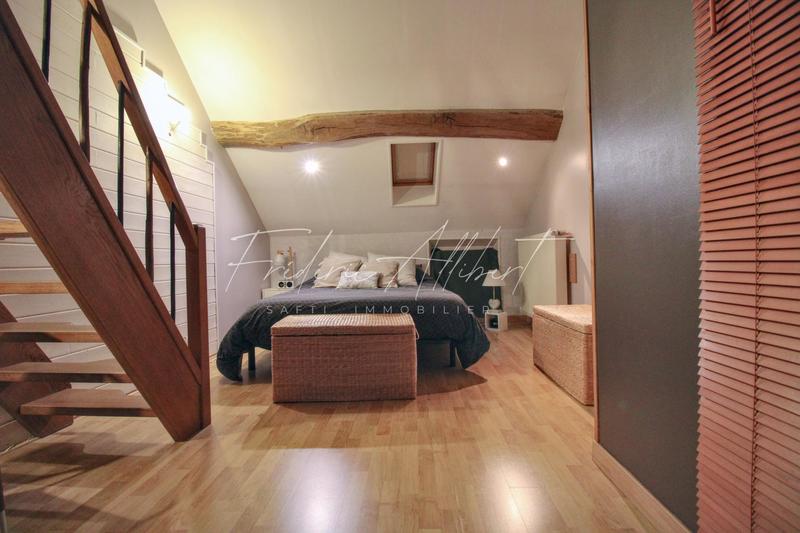 Maison - 163 m² - 6 pièces