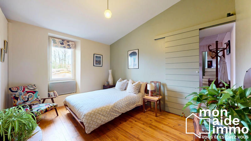 Maison - 163 m² - 5 pièces