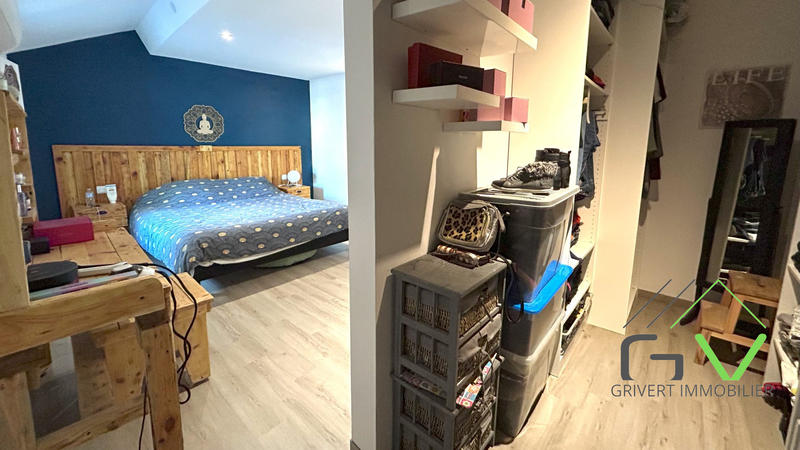 Maison traditionnelle - 137 m² - 5 pièces