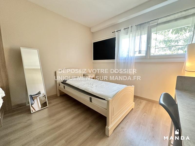 Chambre - 9 m² - 4 pièces