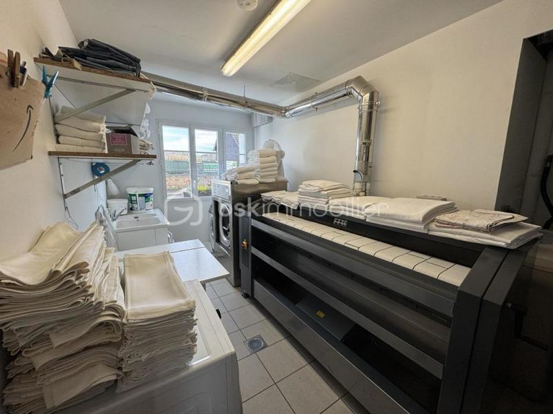 Bureau - 506 m² - 15 pièces