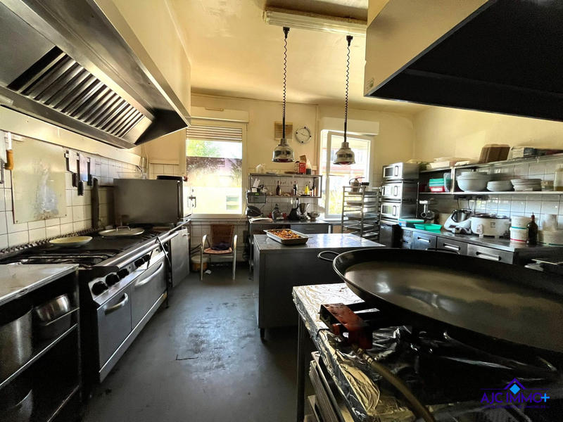 Fonds de commerce - Hôtellerie / Restauration - 300 m²