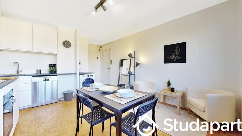 Chambre - 12 m² - 1 pièce