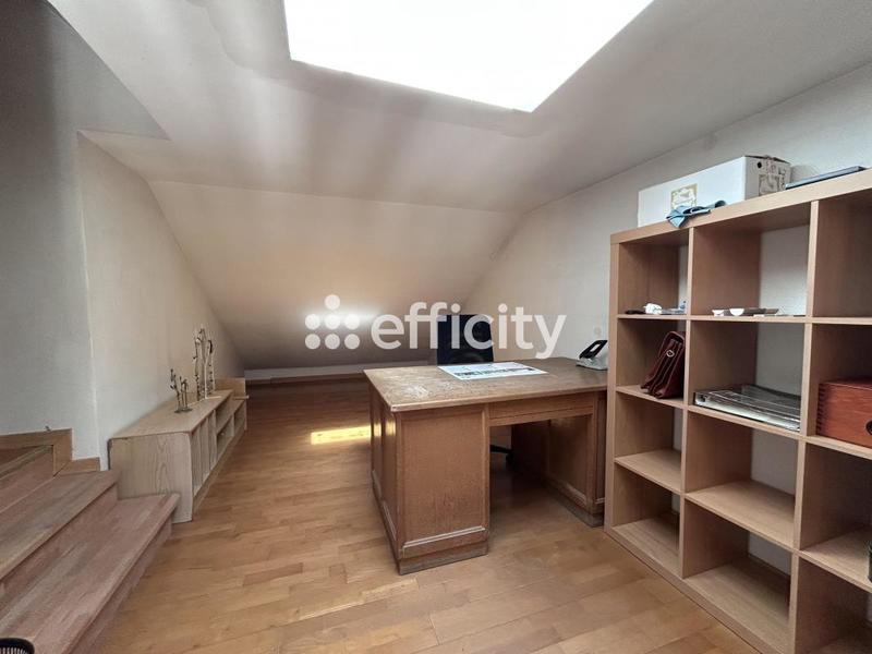 Maison - 130 m² - 4 pièces