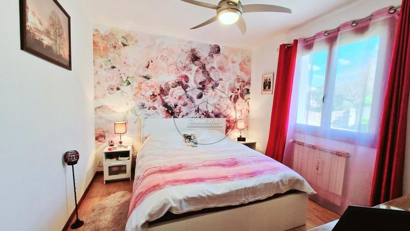 Maison - 180 m² - 6 pièces