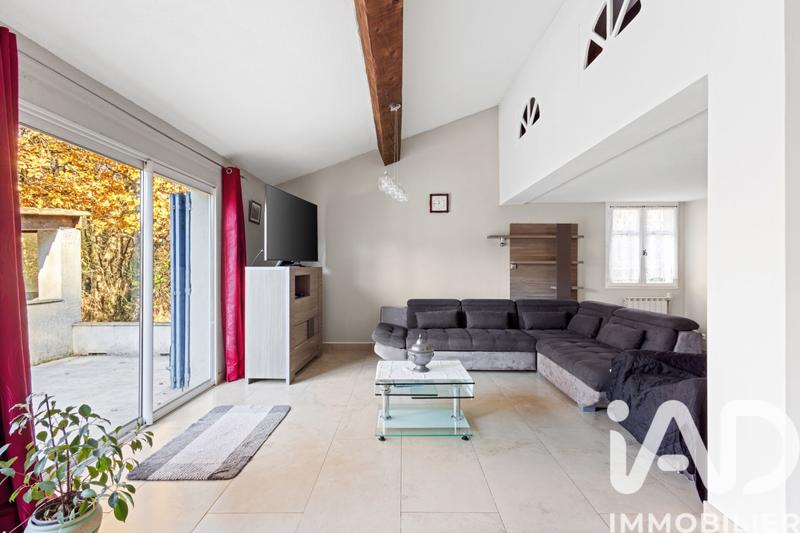 Maison - 170 m² - 5 pièces
