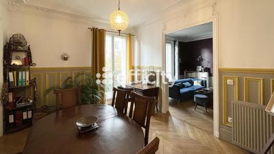 Appartement - 82 m² - 4 pièces