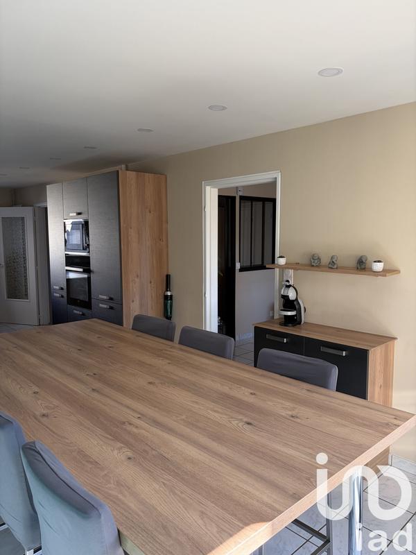 Maison - 141 m² - 5 pièces