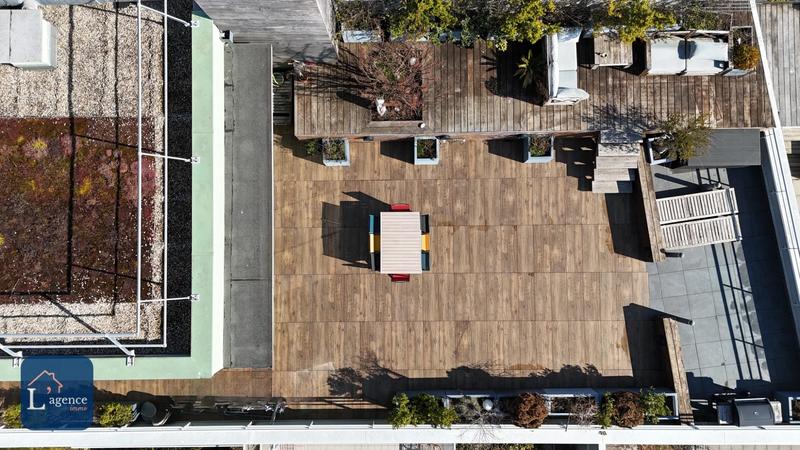 Duplex - 122 m² - 5 pièces