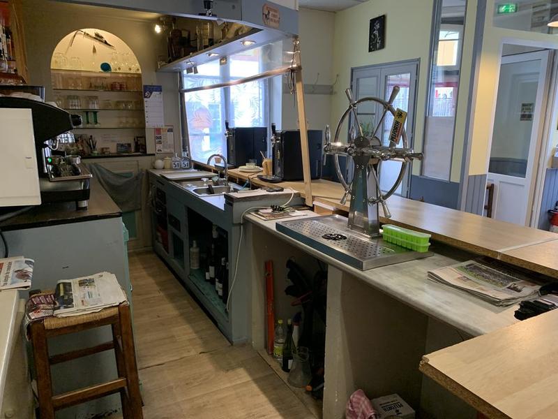 Maison - 250 m² - 9 pièces