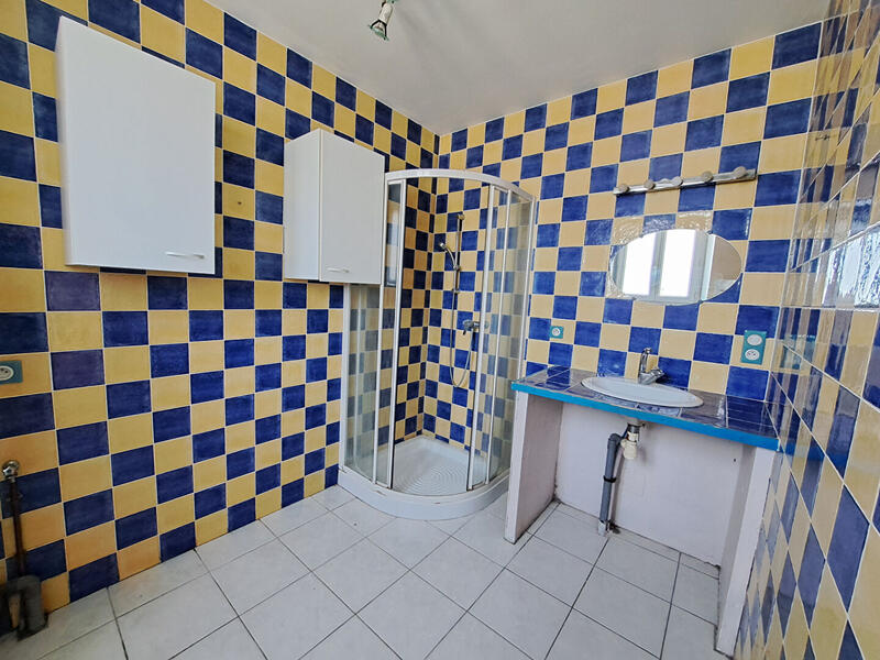 Maison - 99 m² - 4 pièces