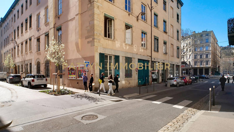 Appartement - 153 m² - 5 pièces