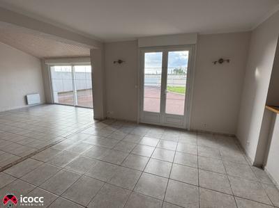 Maison - 173 m² - 7 pièces