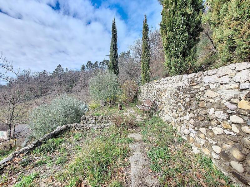 Villa - 206 m² - 6 pièces