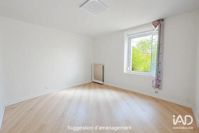 Maison - 90 m² - 5 pièces