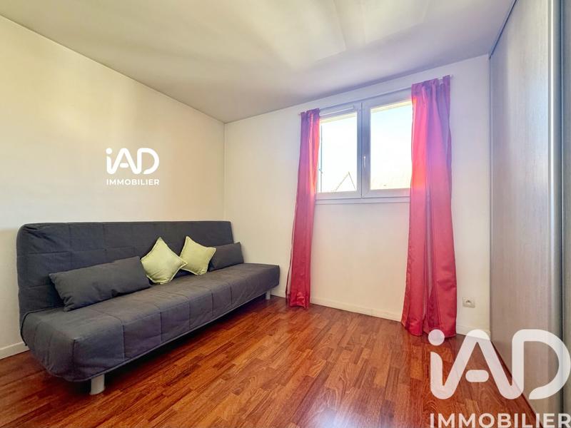 Maison - 94 m² - 5 pièces
