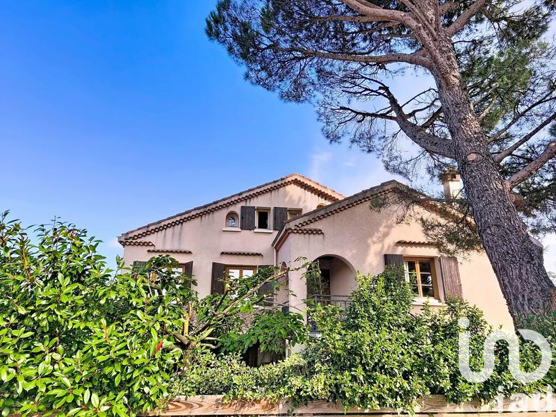 Maison - 164 m² - 6 pièces