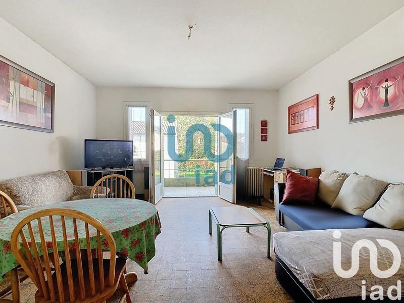 Maison - 220 m² - 8 pièces