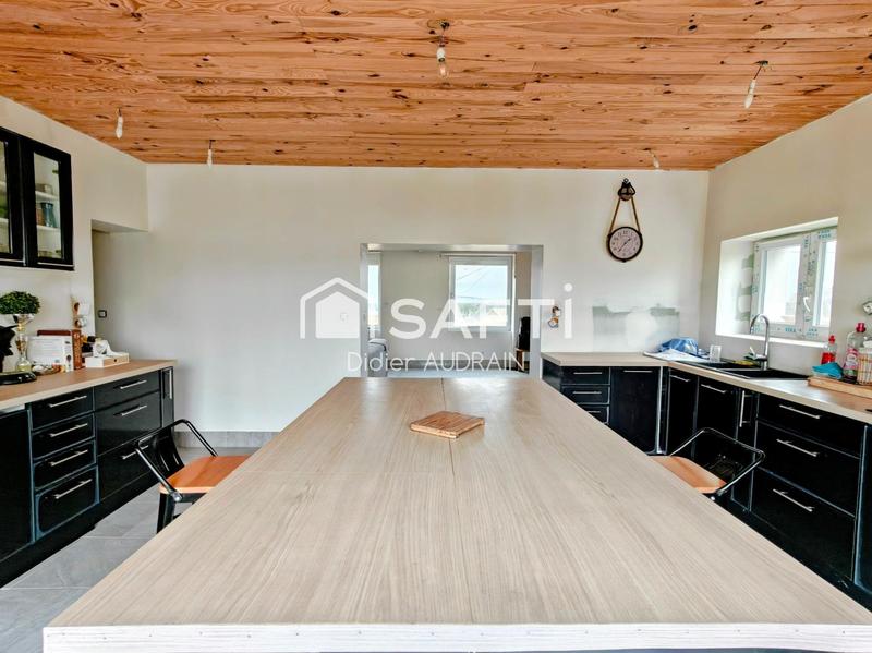 Maison - 156 m² - 6 pièces