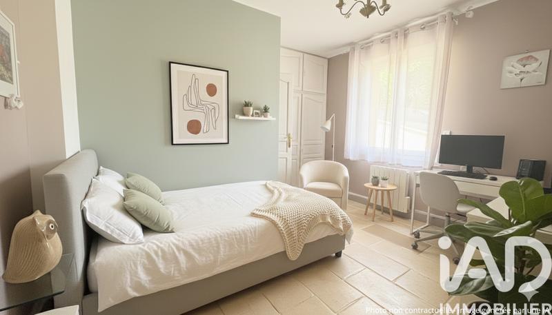 Maison - 175 m² - 8 pièces