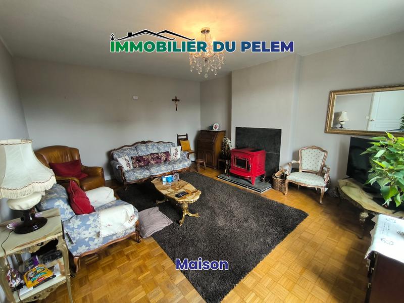 Maison - 208 m² - 9 pièces