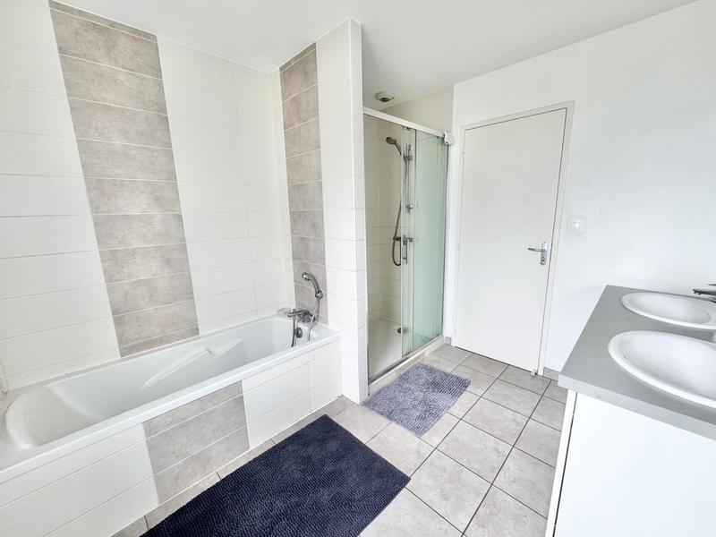 Maison - 136 m² - 7 pièces