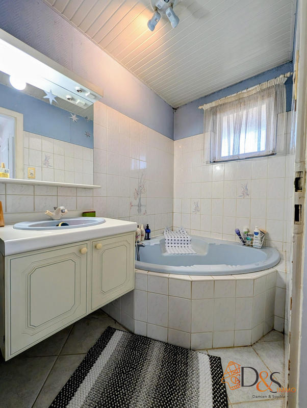 Maison - 87 m² - 4 pièces