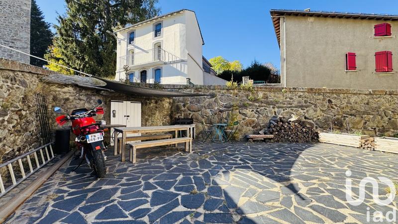 Maison de village - 210 m² - 4 pièces