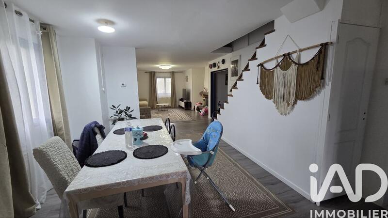 Maison - 167 m² - 7 pièces