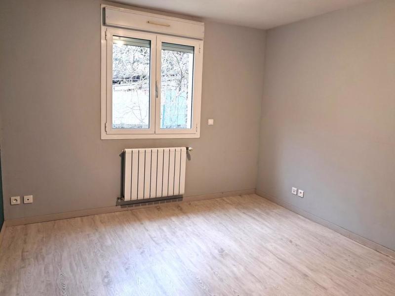 Appartement - 98 m² - 2 pièces