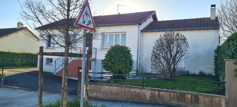 Maison - 96 m² - 5 pièces