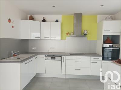 Maison - 92 m² - 4 pièces