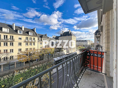 Appartement - 154 m² - 5 pièces