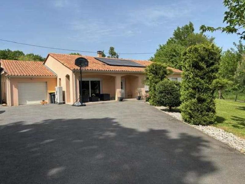 Maison - 137 m² - 6 pièces