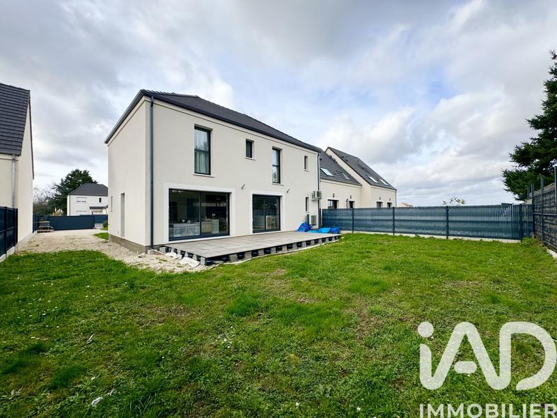 Maison - 142 m² - 6 pièces