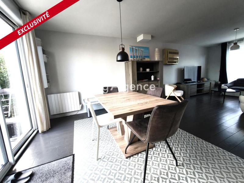 Maison - 138 m² - 7 pièces