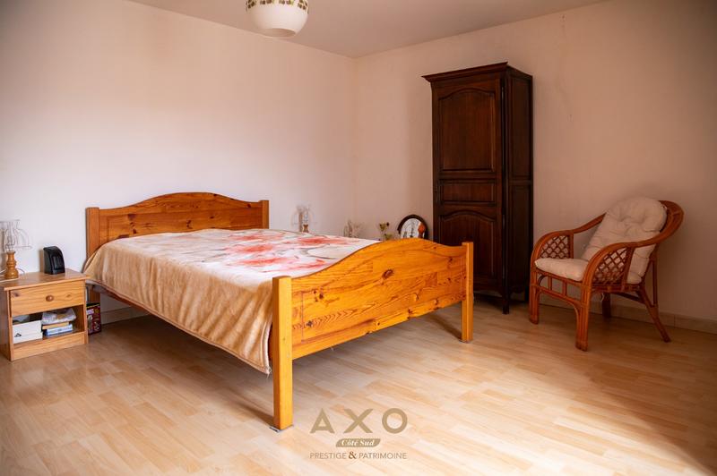 Propriété - 160 m² - 6 pièces