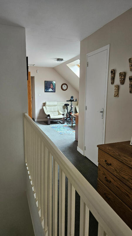 Maison - 230 m² - 8 pièces