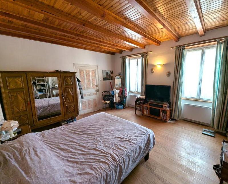 Maison - 127 m² - 6 pièces