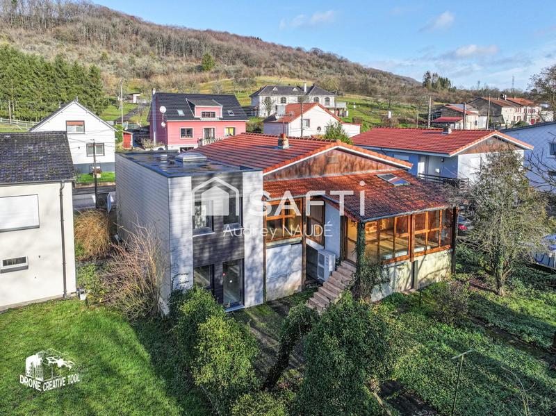 Maison - 135 m² - 7 pièces