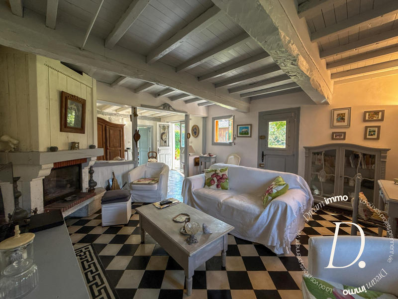 Maison - 190 m² - 5 pièces