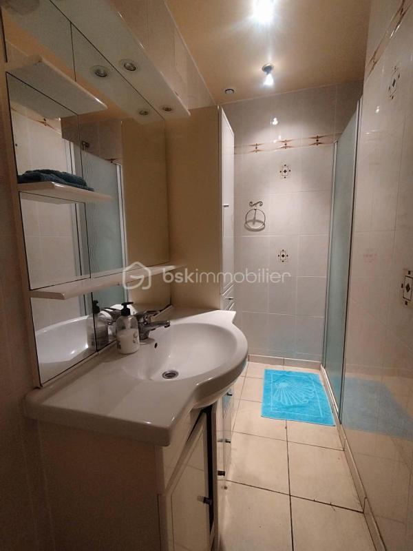 Maison de village - 300 m² - 11 pièces