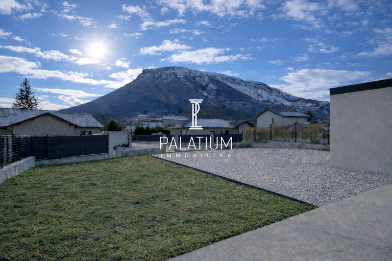 Maison - 86 m² - 4 pièces