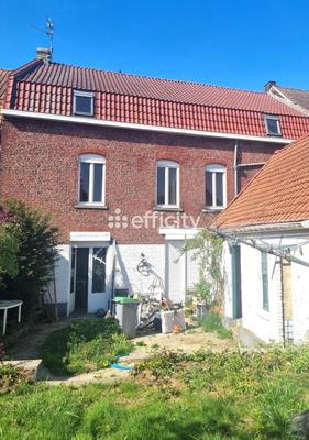 Maison - 300 m² - 10 pièces