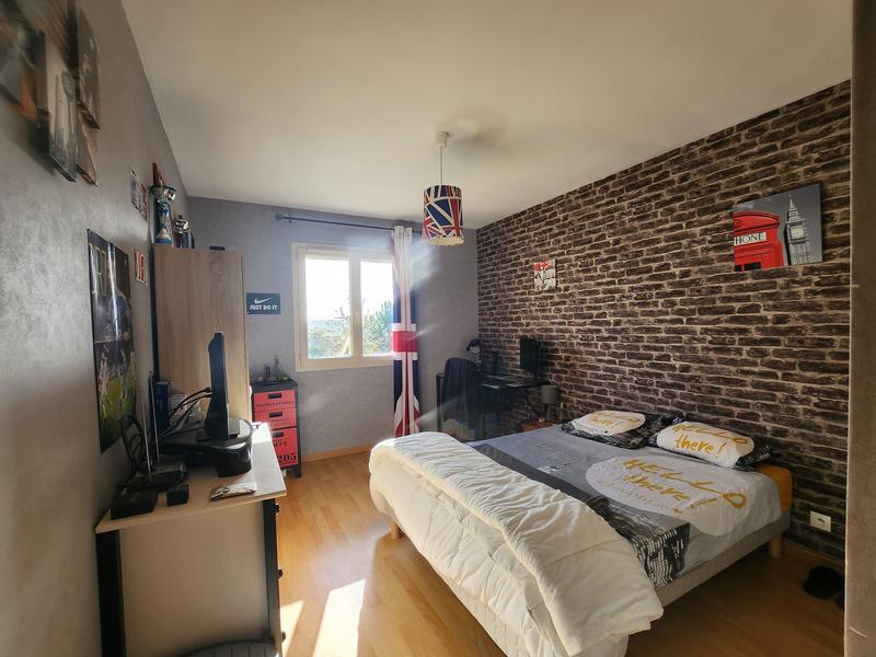 Maison - 123 m² - 6 pièces