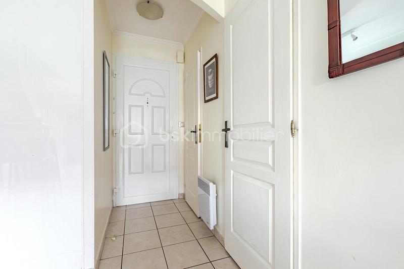 Maison - 84 m² - 5 pièces