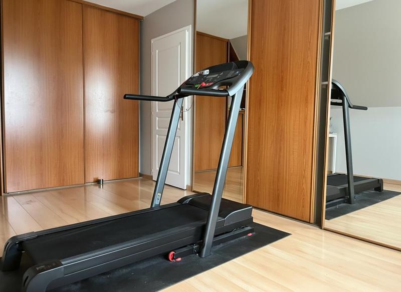 Maison - 201 m² - 7 pièces