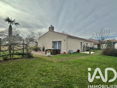 Maison - 98 m² - 4 pièces