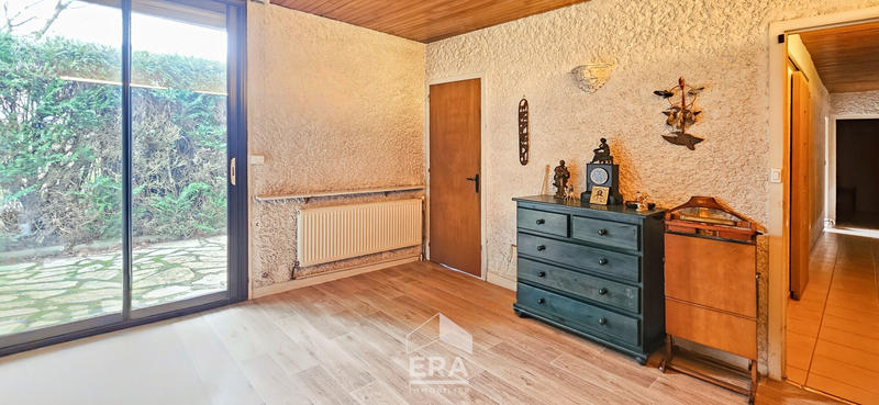 Maison - 190 m² - 8 pièces